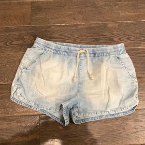 Aerie pull on chambray short